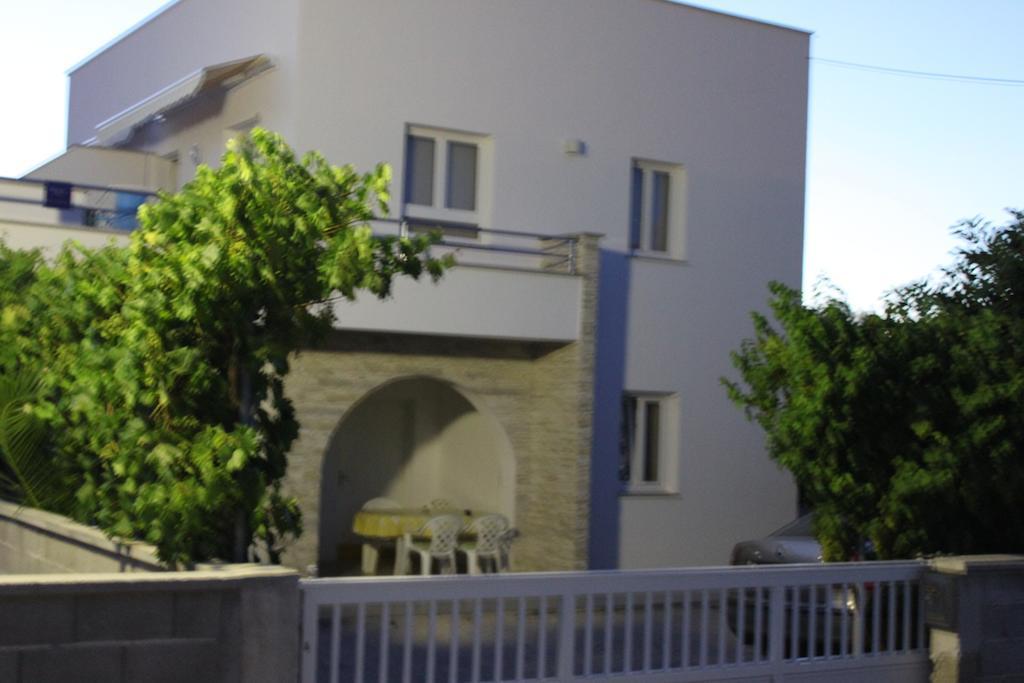 Apartments Ante Vir Buitenkant foto